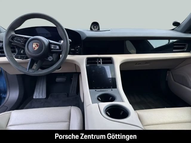 Porsche Taycan 4 Cross Turismo