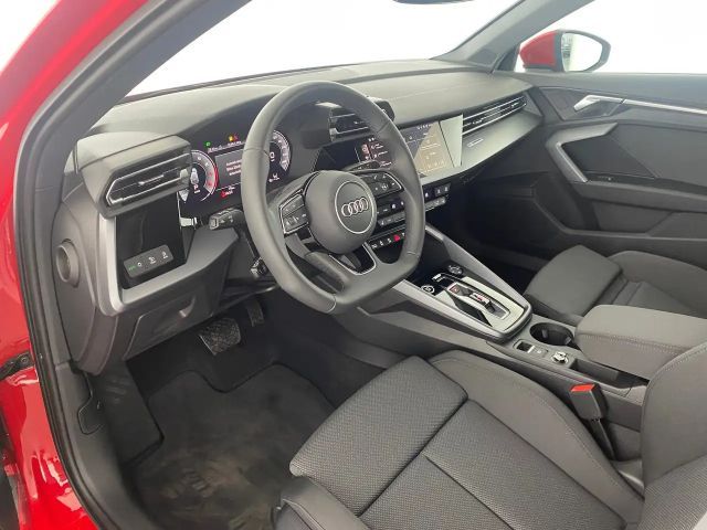 Audi A3 30 TFSI Sedan