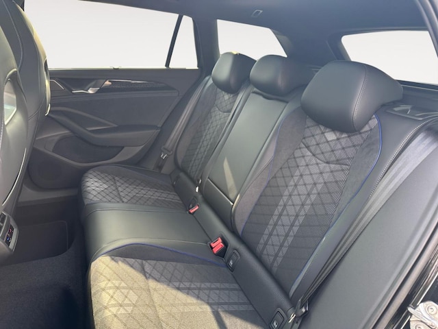 Volkswagen Passat 2.0 TDI DSG R-Line Variant