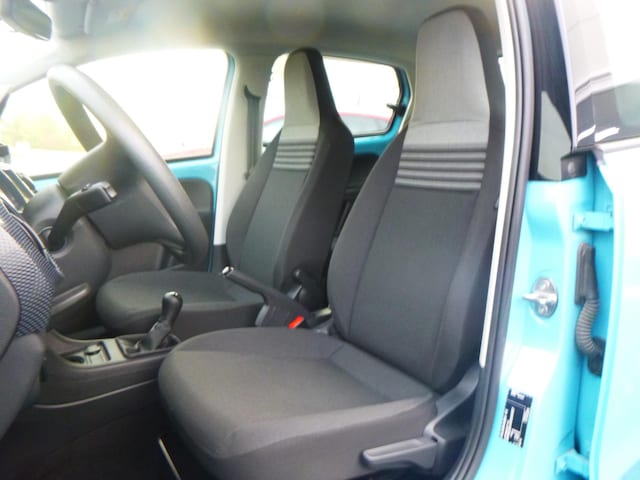 Volkswagen up! Move Move up!