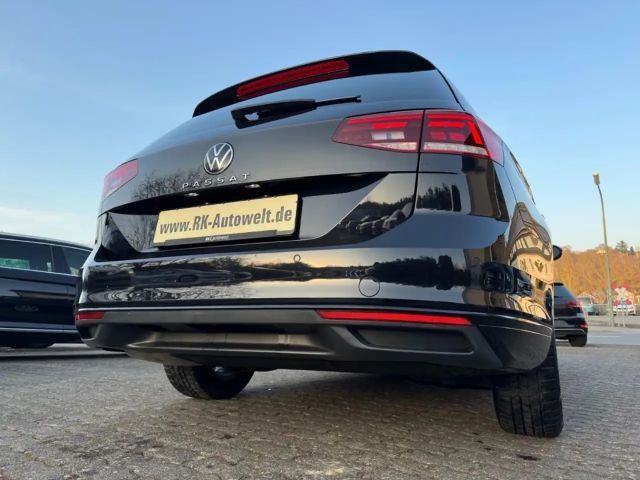 Volkswagen Passat 1.5 TSI Business DSG Variant