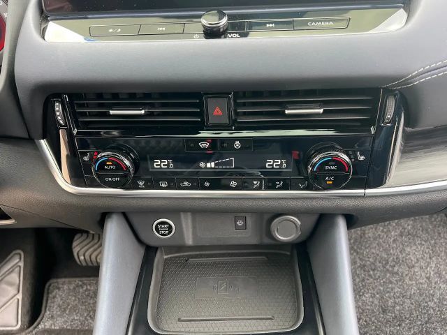 Nissan Qashqai DIG-T Tekna