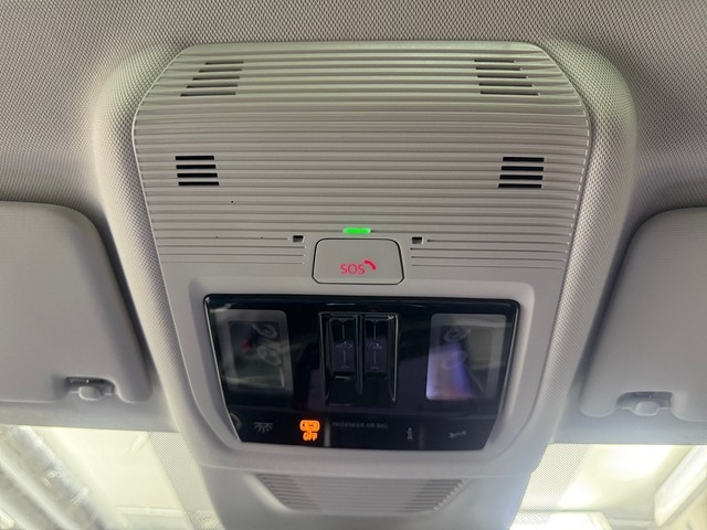 Volkswagen Passat 1.5 eTSI Business DSG Variant