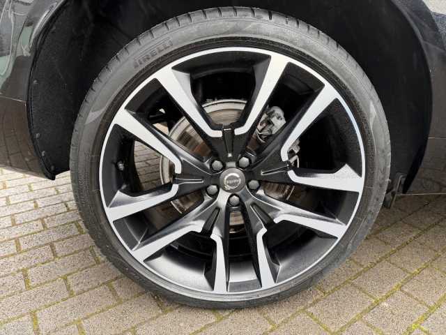 Volvo XC60 AWD Dark Ultimate