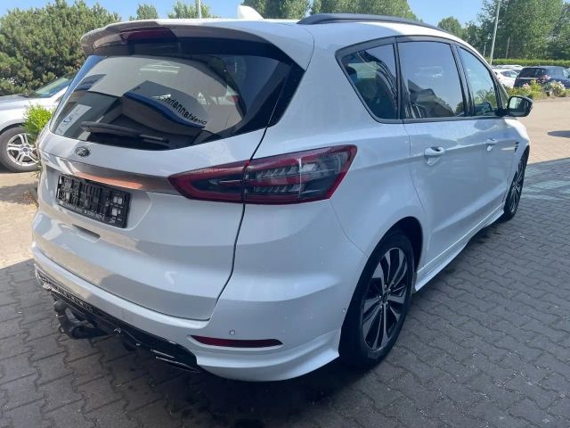 Ford S-Max ST Line
