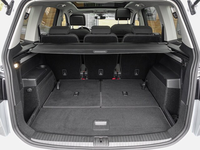 Volkswagen Touran 1.5 TSI DSG