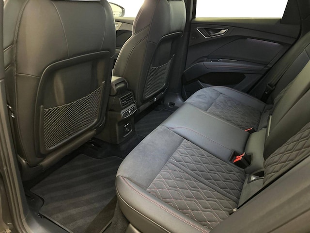 Audi Q4 e-tron 50 Quattro