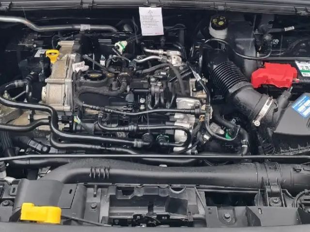 Ford Puma EcoBoost Titanium