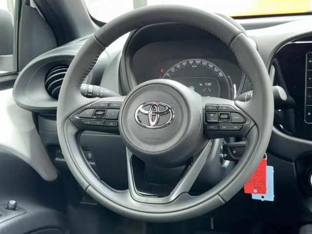 Toyota Aygo X 1.0 VVT-i Business Hatchback