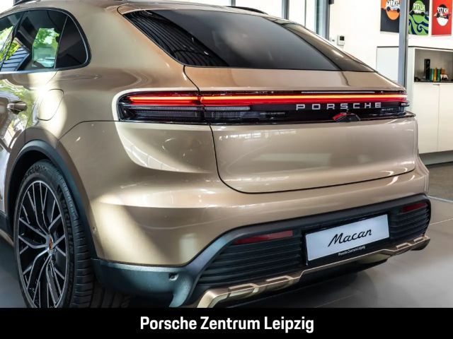 Porsche Macan 4