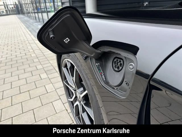 Porsche Taycan 4S