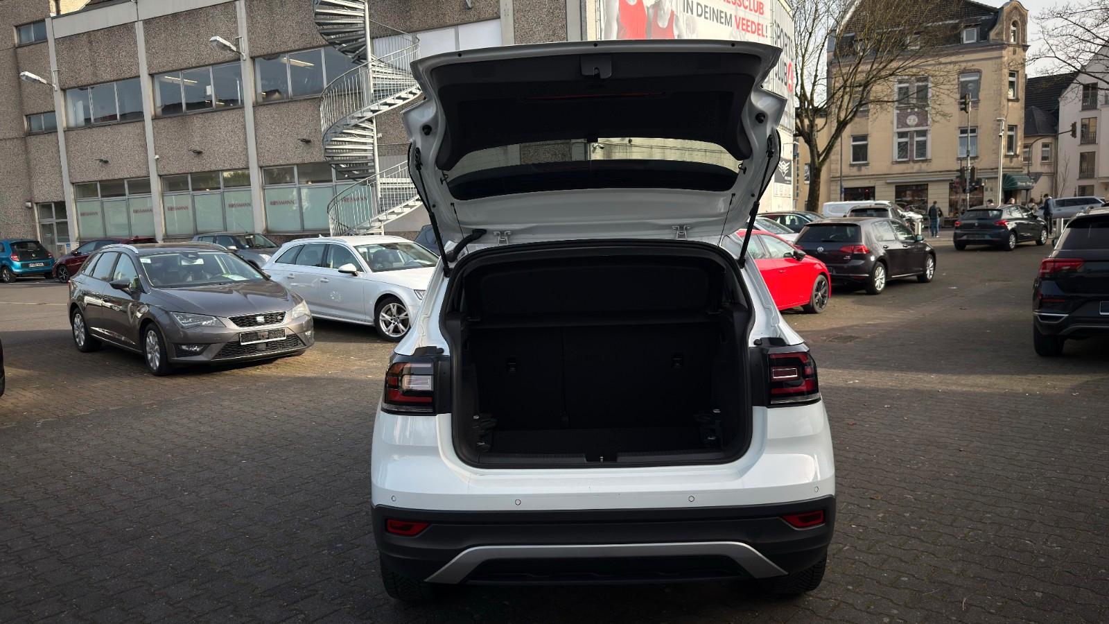 Volkswagen T-Cross Style