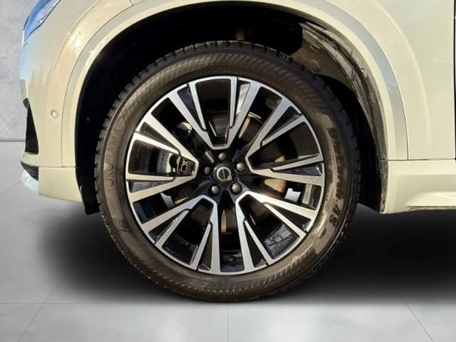 Volvo XC90 AWD Dark Plus T8