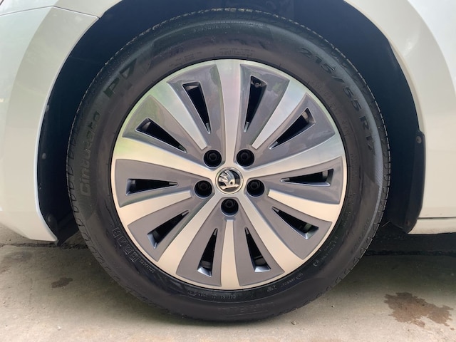 Skoda Superb 2.0 TSI Combi Style Style