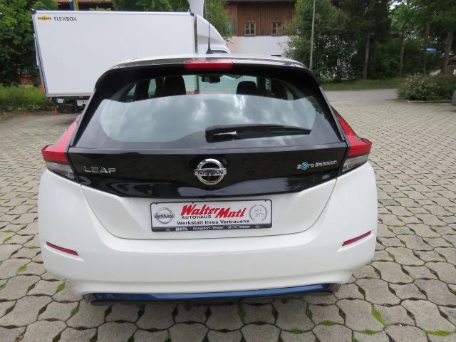 Nissan Leaf 40 kWh Acenta