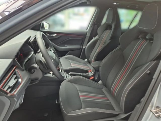 Skoda Kamiq Monte Carlo1.5 TSI DSG +AHK+NAVI+APP+CT+PANO+R-Ka