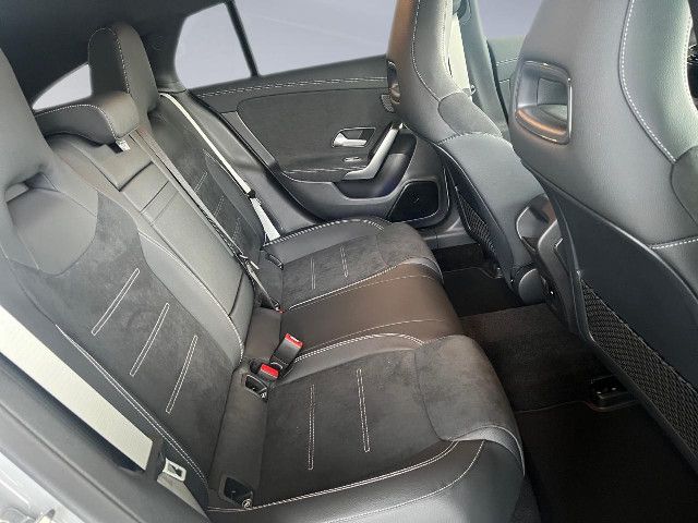 Mercedes-Benz CLA 200 Shooting Brake