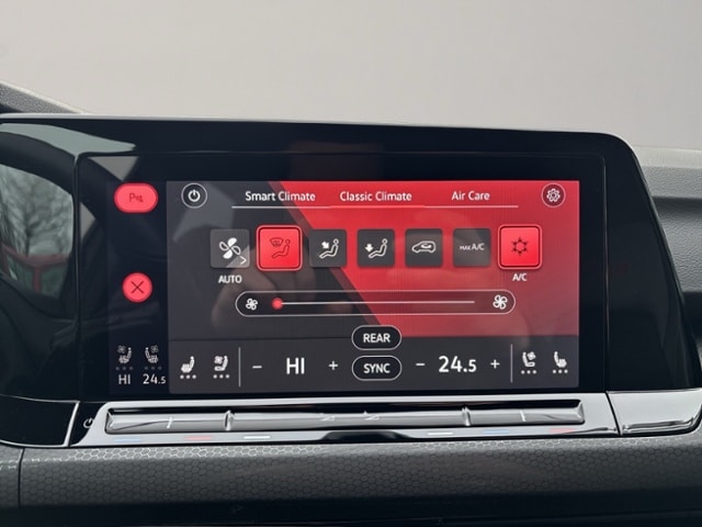 Volkswagen Golf 2.0 TSI DSG Golf VIII Style