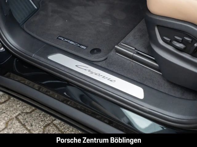 Porsche Cayenne Sportabgas Standheizung BOSE Luftfederung