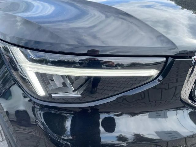 Volvo XC40 Bright Plus T4