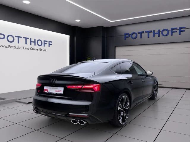 Audi S5 Quattro