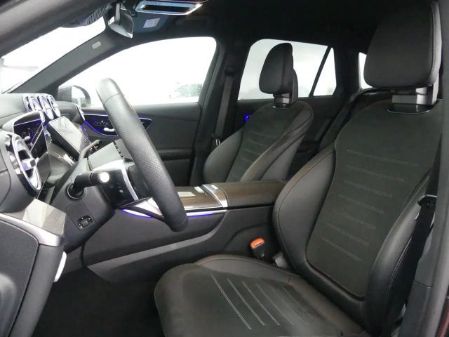 Mercedes-Benz GLC 300 4MATIC AMG Line GLC 300 d