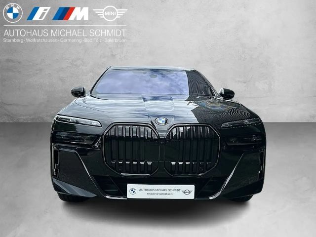 BMW 740 740d M-Sport Sedan xDrive