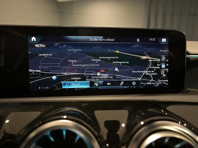 Mercedes-Benz A 250 A 250 e AMG Line