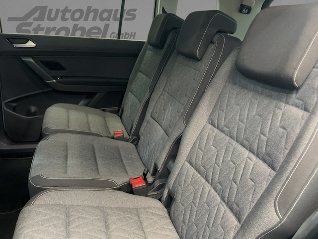 Volkswagen Touran 1.5 TSI DSG