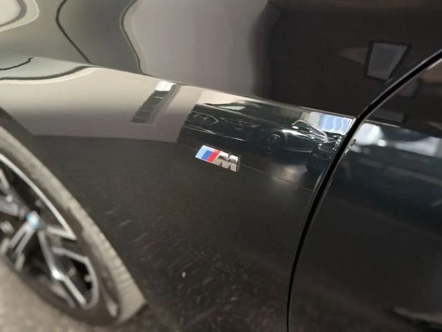 BMW 320 320d M-Sport Sedan