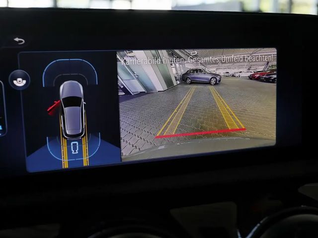 Mercedes-Benz A 180 AMG Line