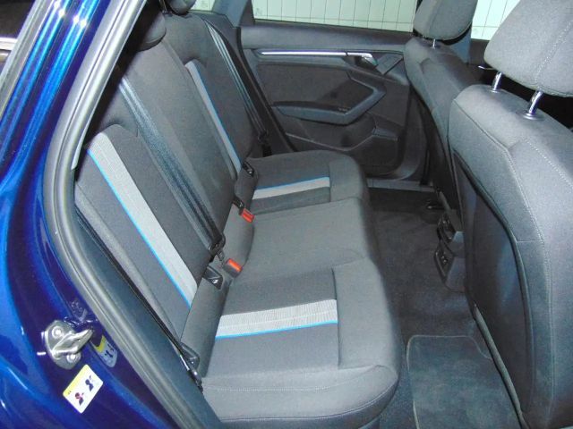 Audi A3 30 TFSI Sedan Sportback