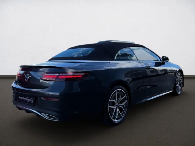 Mercedes-Benz E 300 AMG Line Cabriolet