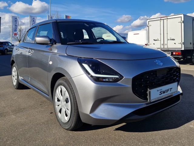 Suzuki Swift Club Hybrid