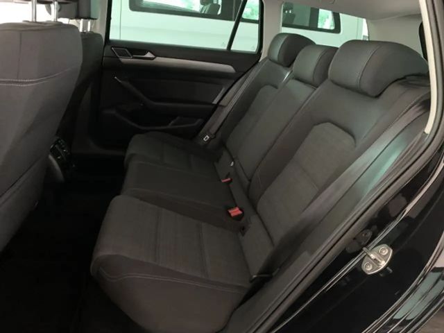 Volkswagen Passat Business Variant