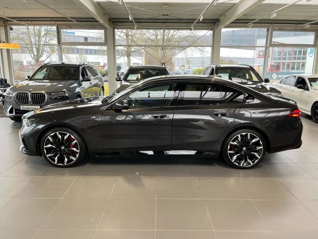 BMW 550 M-Sport Sedan xDrive