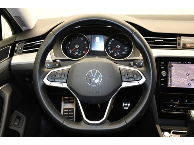 Volkswagen Passat 1.5 TSI Business DSG Variant