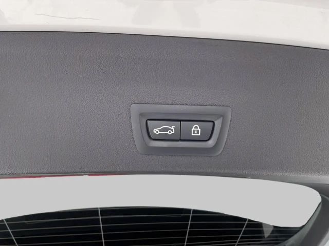 BMW 118 118d M-Sport Sedan