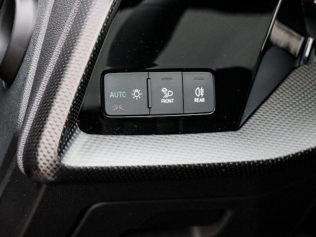 Audi RS3 Quattro S-Tronic Sedan