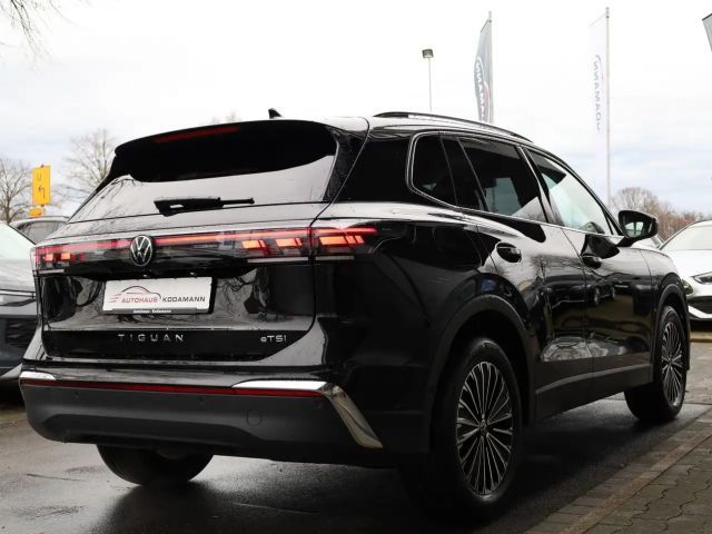 Volkswagen Tiguan 1.5 eTSI Elegance Elegance