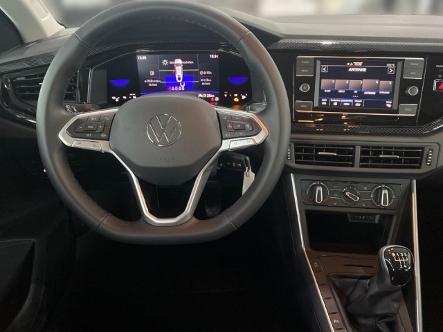 Volkswagen Polo Polo 1.0 TSI 95 PS Life LED Sitzheizung PDC L&S