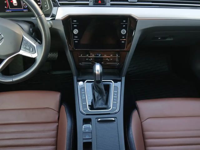 Volkswagen Passat DSG R-Line Variant