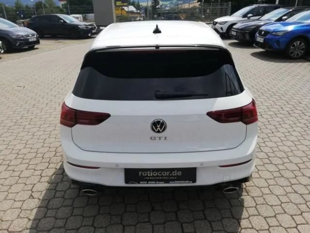 Volkswagen Golf 2.0 TSI GTI