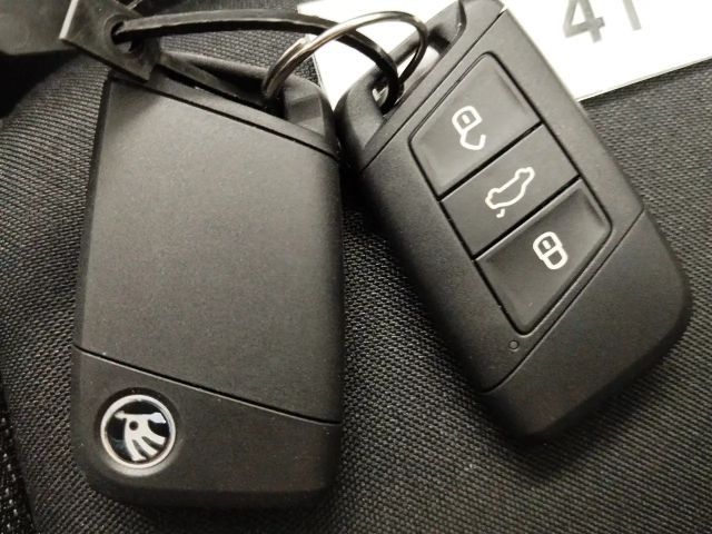 Skoda Karoq 1.5 TSI Tour