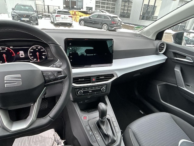 Seat Ibiza 1.0 TSI Connect DSG