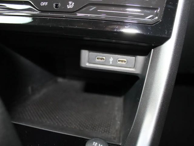 Volkswagen T-Cross Active