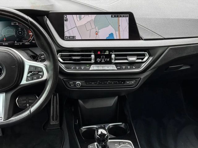 BMW 218 218i Coupé M-Sport