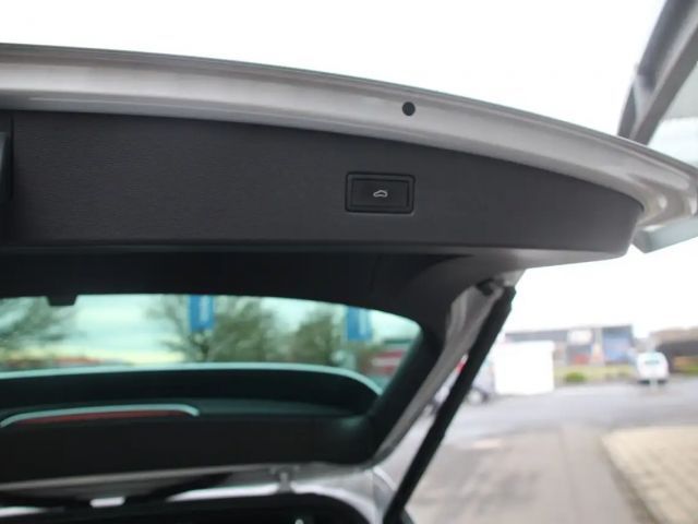 Volkswagen Tiguan DSG R-Line