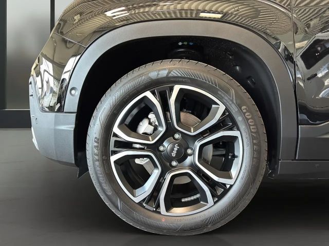 Jeep Avenger Full-Electric Summit