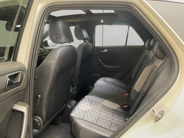 Volkswagen T-Roc 1.5 TSI DSG R-Line